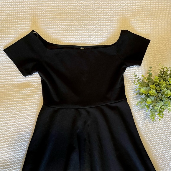 Pink Blush black high-low dress - Picture 3 of 4